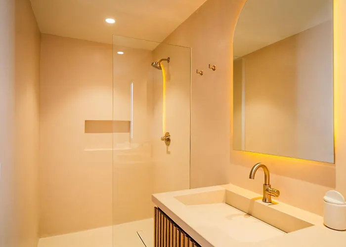 Divine 2br W Pool Gym Yoga Classes Restaurant Tulum